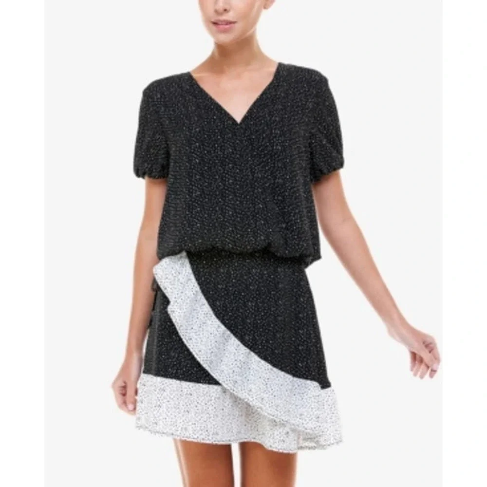 JR576 Q & A Black & White Juniors' Dot-Print Wrap Skirt Size XS